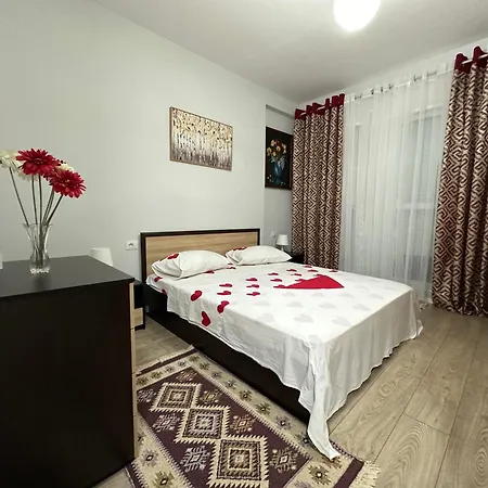 Daire Regency Univers Near Mother Teresa Airport & 10 Min From Centre Tiran