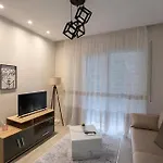 Appartement Regency Univers Near Mother Teresa Airport & 10 Min From Centre *