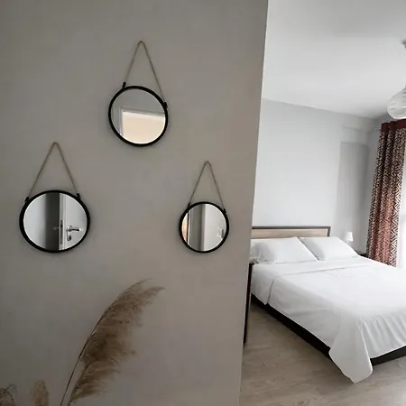 Regency Univers Near Mother Teresa Airport & 10 Min From Centre Apartament Tirana