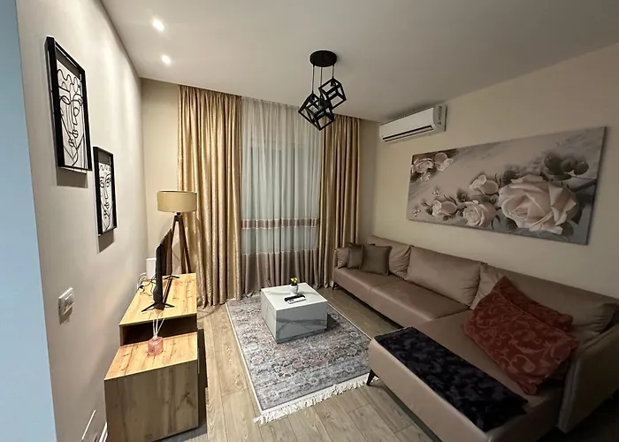 Regency Univers Near Mother Teresa Airport & 10 Min From Centre * 地拉那